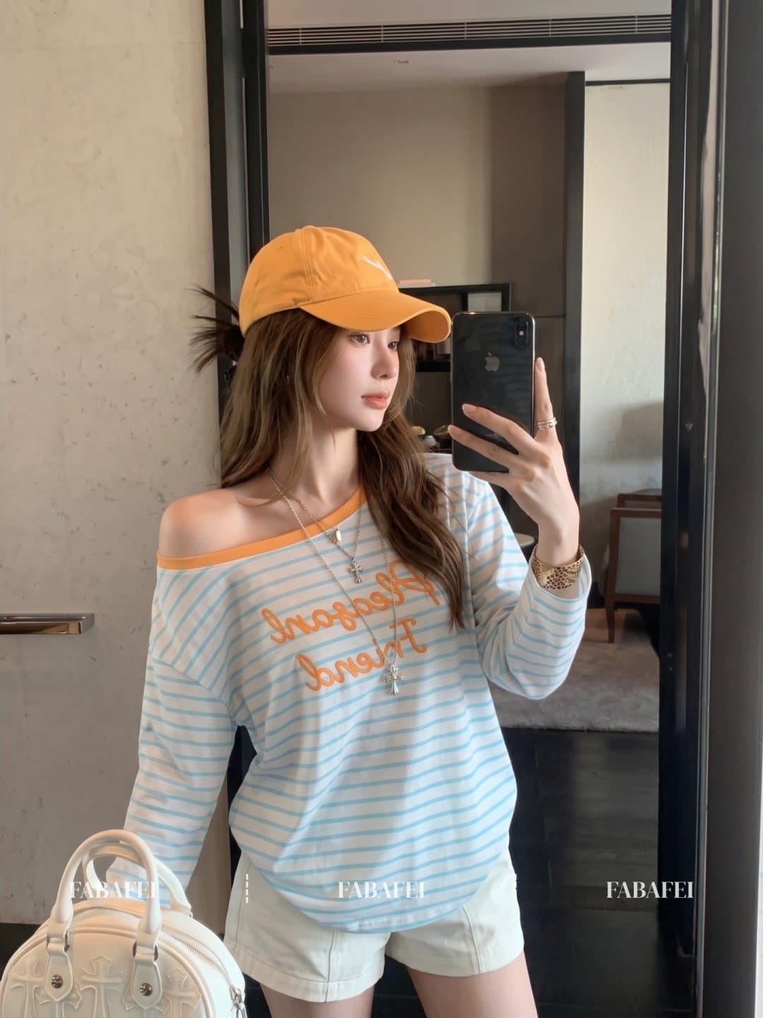원본 품질 느긋한 바람 비스듬한 어깨 스트라이프 긴팔 티셔츠 알파벳 자수 루즈핏 슬림해 보이는 맨위 가을 상세 이미지 7