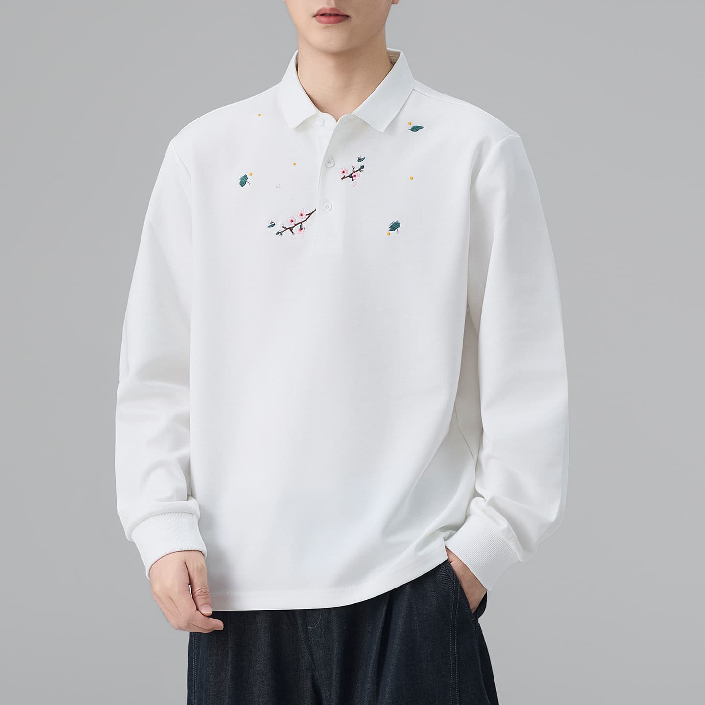 2026 가을 겨울 남성 후드티 폴로 칼라 국풍 자수 POLO 셔츠 긴팔 티셔츠 국풍 자수 폴로 칼라 맨위 이미지 2