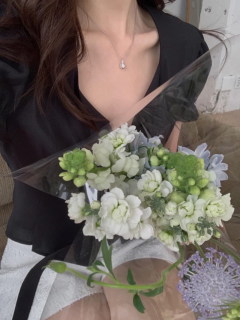 한국 스타일 품격 레이스업 거품 소매 프릴 미니멀리즘 슬림해 보이는 쇼트 스타일 하이웨이스트 몸매 가꾸기 셔츠 상세 이미지 13