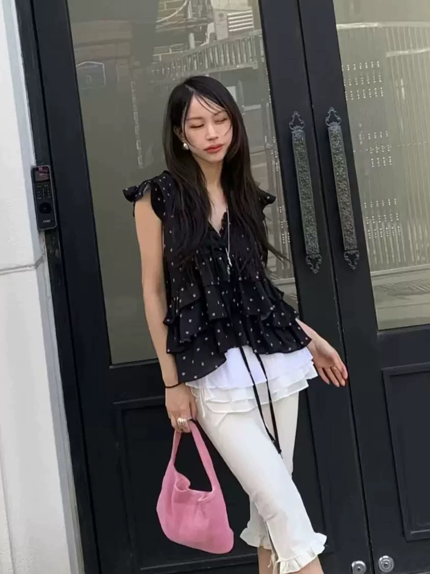 달콤한 스타일 꽃무늬 V넥 다중 레이어 프릴 반팔 여성 셔츠 여름 새로운 Chic 쇼트 스타일 작은 셔츠 상세 이미지 3
