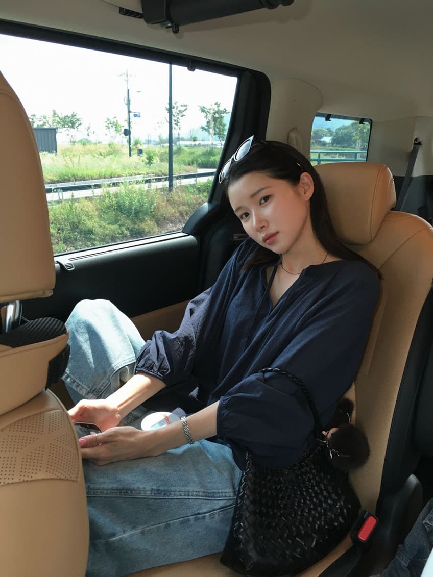 한국 chic 이른 가을 새로운 느긋한 루즈핏 디자인 센스 긴팔 셔츠 여성 셔츠 상세 이미지 3