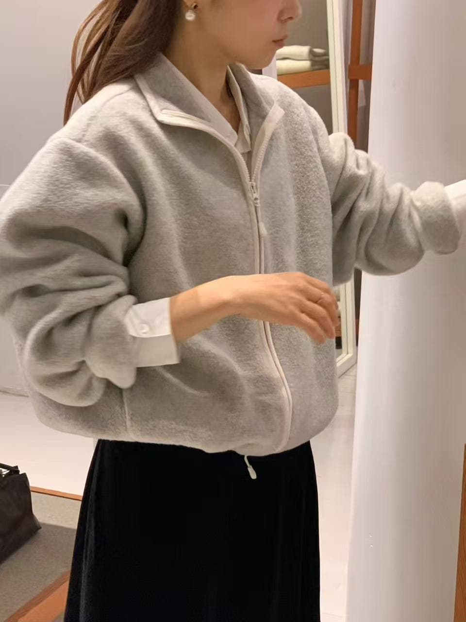 2026 새로운 한국 스타일 단색 스탠드 칼라 플리스 지퍼 재킷 상세 이미지 3