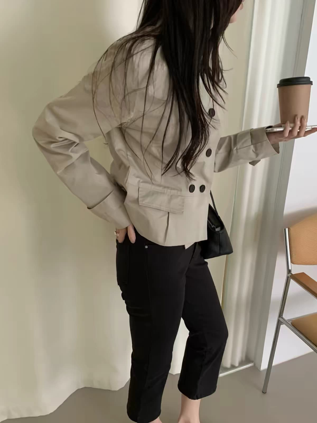 한국 스타일 이중 버튼 폴로 칼라 가을 여성 의류 긴팔 몸매 가꾸기 슬림해 보이는 바람막이 쇼트 스타일 맨위 상세 이미지 6