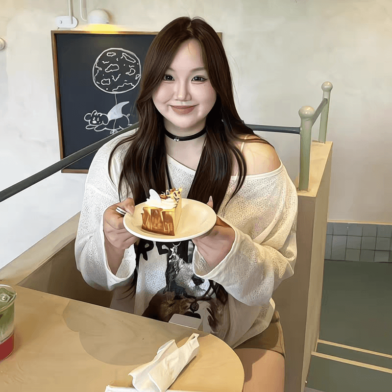 통통한 여동생 빅 사이즈 살구 색상 비스듬한 어깨 긴팔 티셔츠 여성 사계절 자외선 차단 블라우스 루즈핏 중간 길이 맨위 얇은 외부 가져 가라. 상세 이미지 5