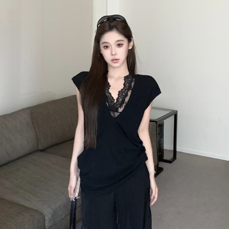 한국 스타일 여름 레이스 얇은 스타일 깊은 V 넥 반팔 티셔츠 여성 몸매 가꾸기 슬림해 보이는 스택 착용 핫걸 작은 대중 다용도 맨위 이미지 4