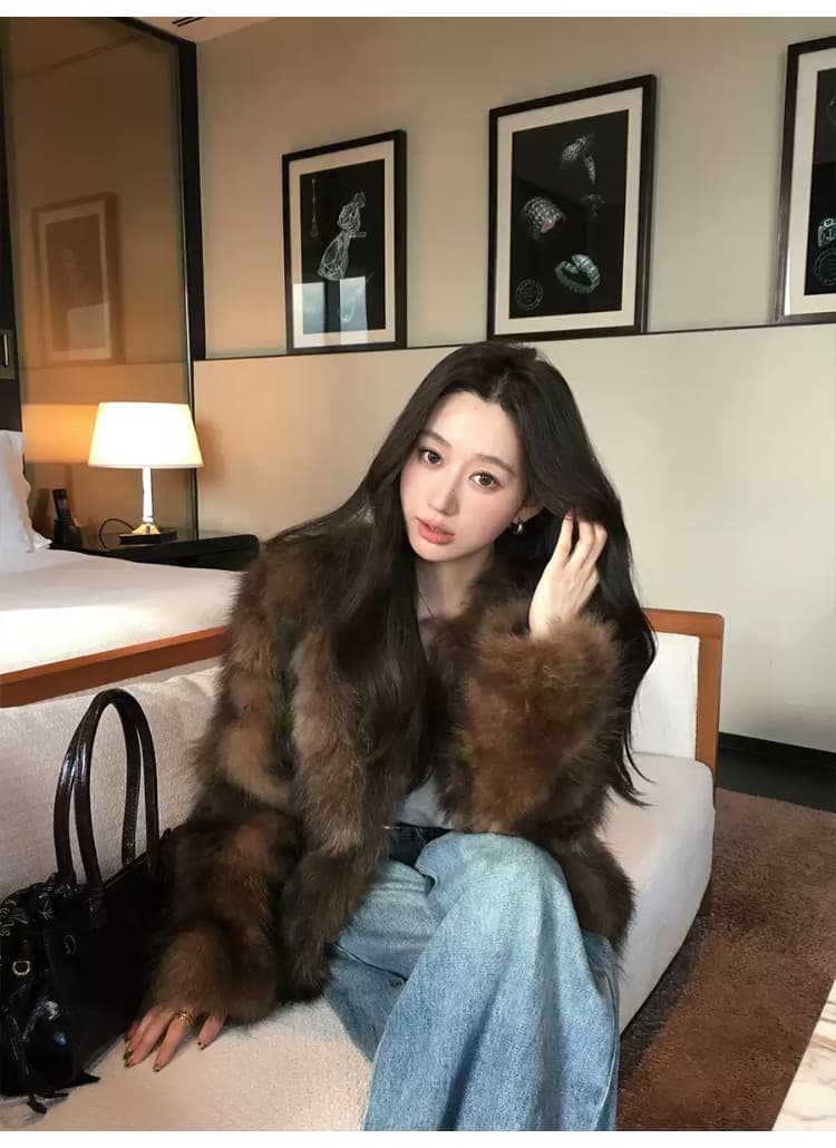 겨울 새로운 와니 안 중년 환경 보호 너구리 모피 모피 코트 여성 짧은 슬림해 보이는 모방 모피 여성 코트 상세 이미지 18
