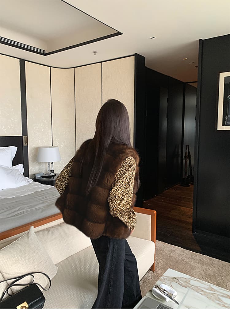 지불 지혜 En 오후 홍차 러시아 가져 오기 작은 Gypsophila 자반 베스트 쇼트 스타일 수달 모피 여성 코트 상세 이미지 16