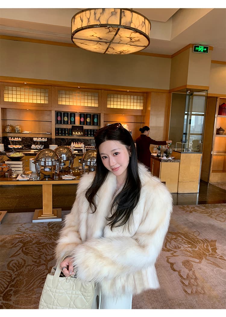 지아 지아 모피 커피 그림자 흐름 향기로운 너구리 모피 모피 재킷 여성 짧은 영 섹션 품격 연령 감소 코트 여성 상세 이미지 6