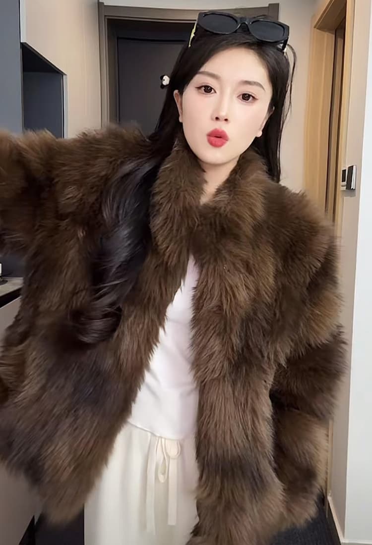 환경 보호 여우털 모피 여성 겨울 새로운 더블 색상 고급 센스 품격 쇼트 스타일 두꺼운 보온 모방 모피 재킷 상세 이미지 21