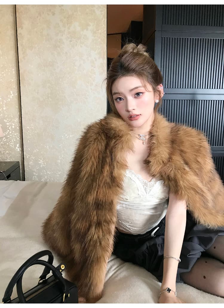 호박색 깃발 중년 헤일로 염색 서리 색상 작은 스탠드 칼라 쇼트 스타일 여우털 겨울 새로운 환경 보호 모피 여성 코트 상세 이미지 21