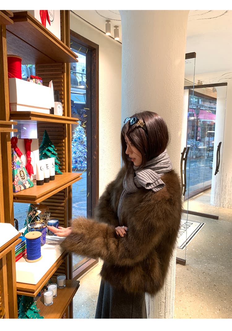 와니 안 중년 가져 오기 모방 너구리 모피 헤일로 염색 공예 여성 짧은 모피 재킷 겨울 환경 보호 모피 상세 이미지 22