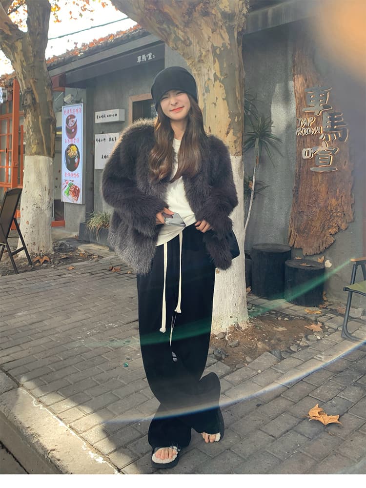 실사 패션 새로운 모카 브라운 환경 보호 핀란드 가져 오기 모방 은 여우털 모피 여성 코트 모피 코트 상세 이미지 5