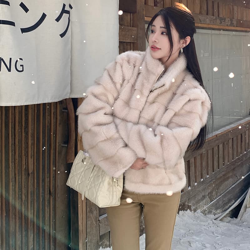 실사 한국 스타일 겨울 새로운 모방 fall 털 스탠드 칼라 환경 보호 모피 여성 코트 품격 레트로 환경 보호 모피 맨위