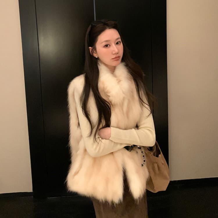 환경 보호 털 모피 베스트 쇼트 스타일 민소매 어깨 조끼 자켓 가을 겨울 영 섹션 모방 폭스 모피 조끼 여자 이미지 4