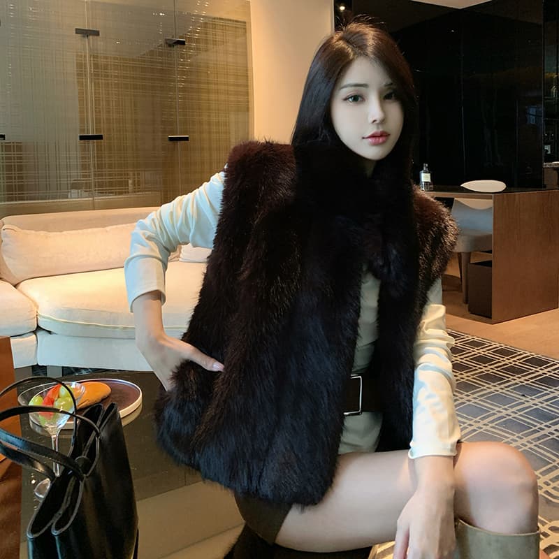 실사 모피 베스트 겨울 새로운 한국 스타일 쇼트 스타일 모피 재킷 조끼 민소매 환경 보호 여우털 코트 여성 이미지 2