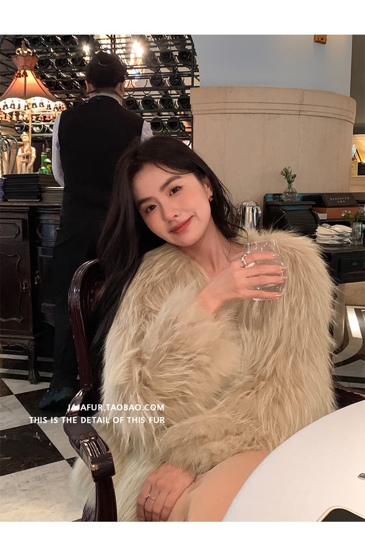 천 골드 작은 우유 동물 오소리 같은 환경 보호 너구리 모피 모피 배색 품격 영 섹션 한국 스타일 쇼트 스타일 모피 여성 코트 상세 이미지 5