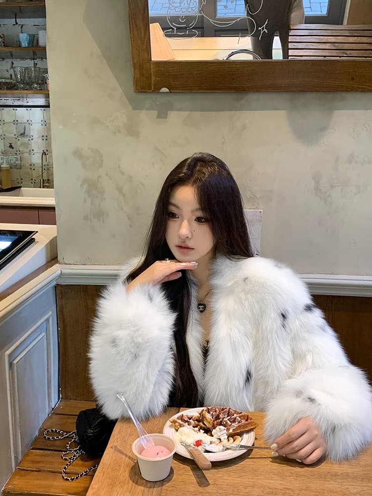뮌헨 환경 보호 가져 오기 여우털 모피 쇼트 스타일 작은 키 겨울 영 레오파드 무늬 모방 모피 여성 코트 상세 이미지 8
