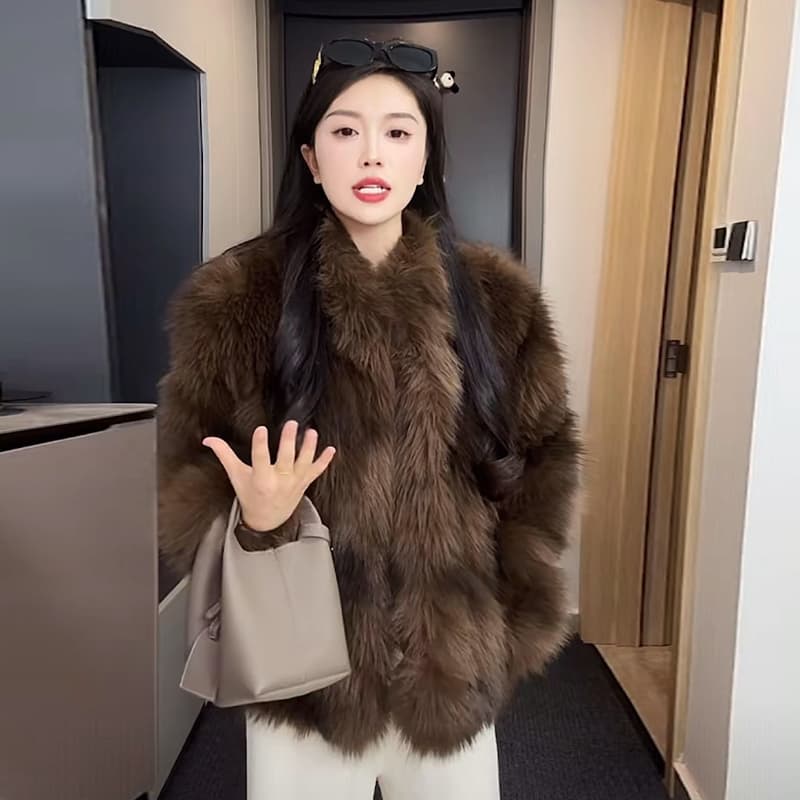영도 심장 도메인 우아함 레트로 겨울 새로운 더블 색 후광 염색 스탠드 칼라 모방 여우털 환경 보호 모피 여성 코트 이미지 2