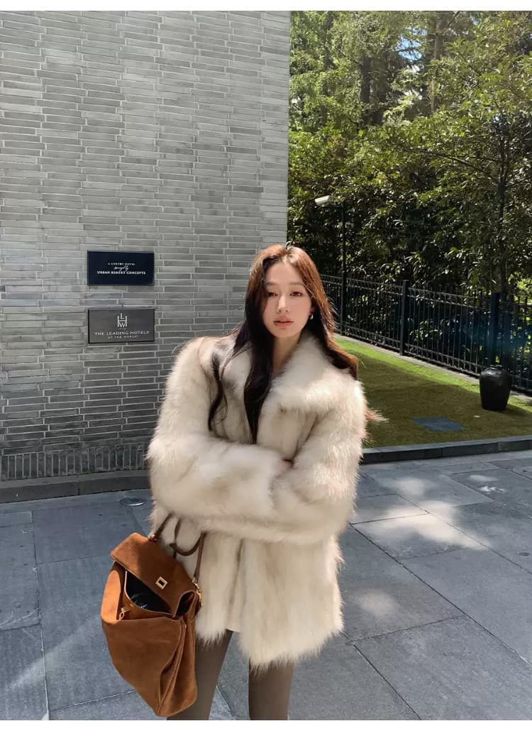고급 모방 여우털 모피 여성 겨울 패션 새로운 더블 색상 점진적 염색 고유 한 환경 보호 모피 재킷 두꺼움 코트 상세 이미지 20