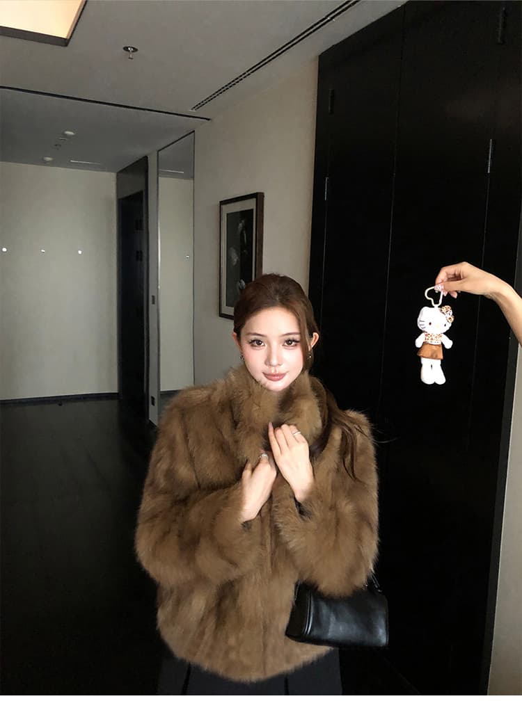 일광 섬 핀란드 가져 오기 환경 보호 전체 가죽 여우털 모피 여성 코트 겨울 스탠드 칼라 모방 모피 코트 상세 이미지 21
