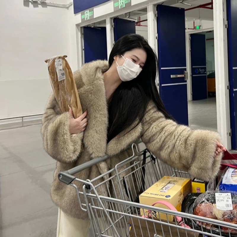 겨울 새로운 그라데이션 환경 보호 여우털 모피 외투 여성 정장 칼라 품격 모방 모피 재킷 이미지 5