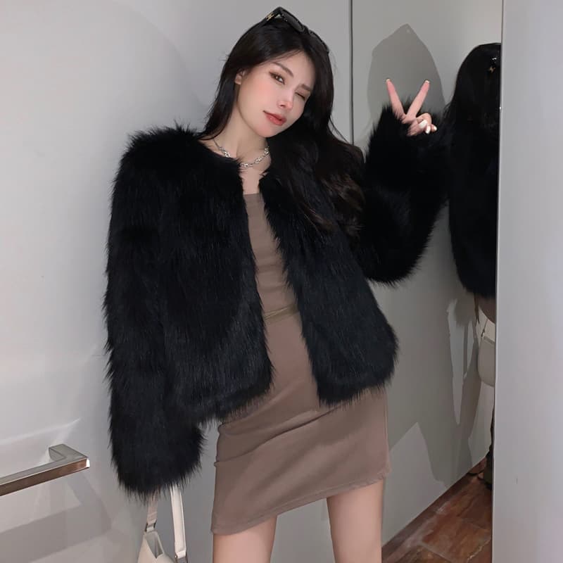 실사 가을 겨울 새로운 한국 스타일 모방 여우털 모피 쇼트 스타일 재킷 여성 모피 코트 패션 몸매 가꾸기 슬림해 보이는 이미지 3