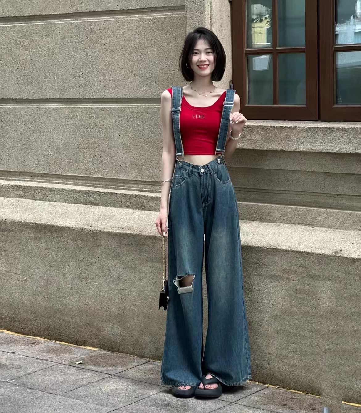 여름 새로운 다용도 나만의 것을 가져와 라. 가슴 패드 작은 조끼 레트로 찢어진 부분 얇은 스타일 데님 멜빵 바지 세트