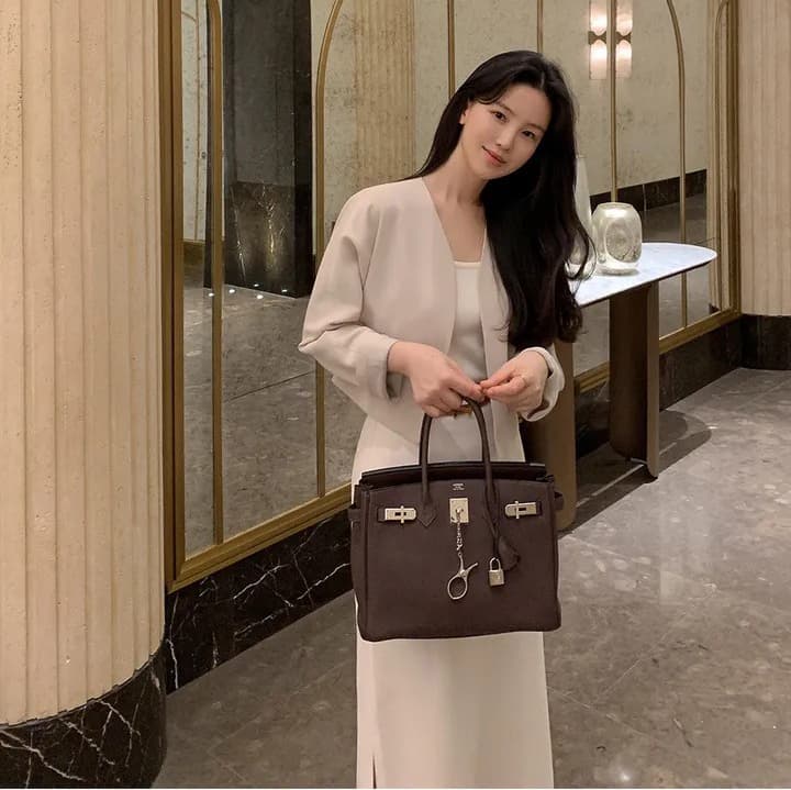 봄 새로운 한 스타일 봄 가을 익스트림 제인 지배 품격 루즈핏 캐주얼 다용도 단색 긴팔 쇼트 스타일 블레이저 상세 이미지 10