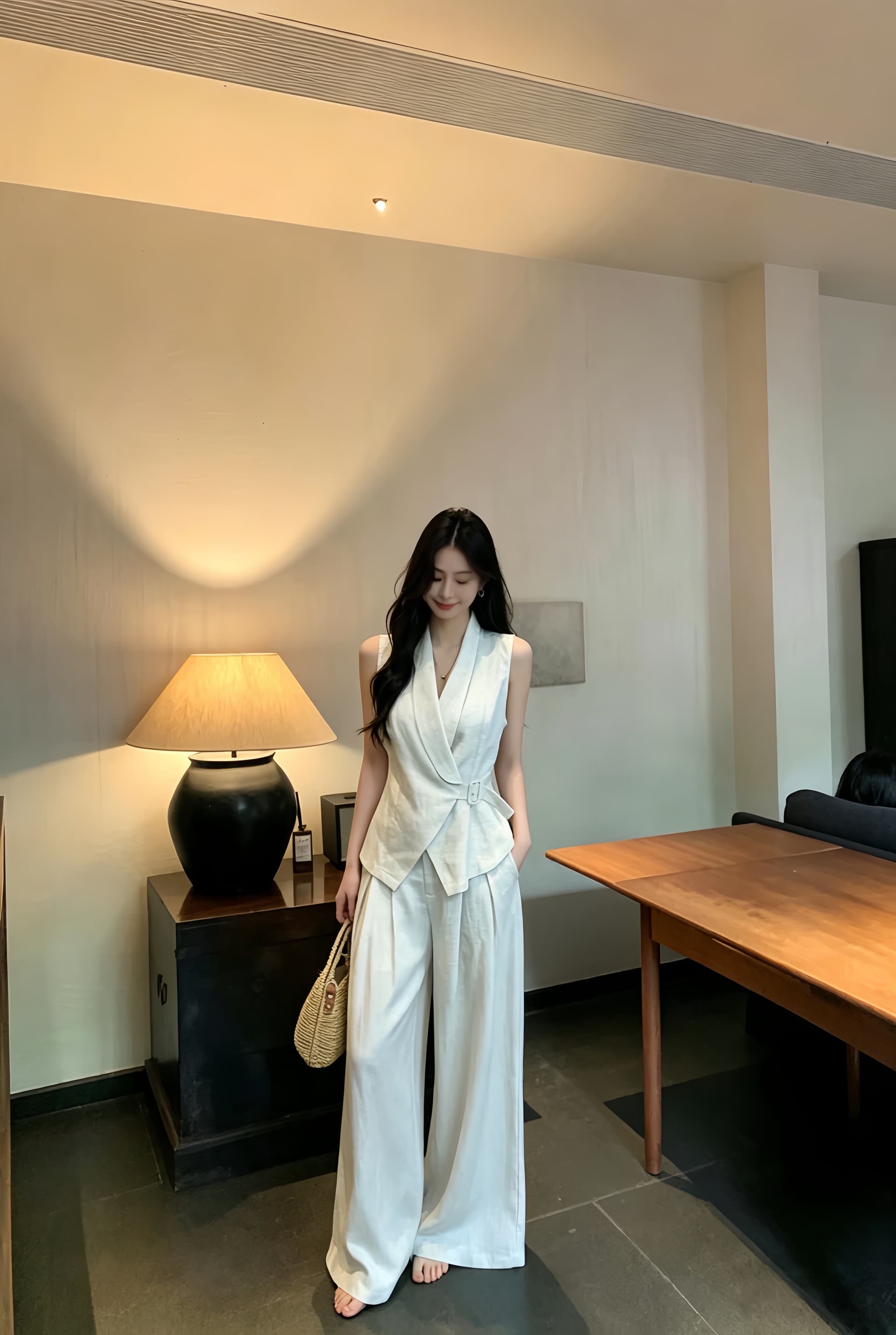 여름 켜기 새로운 작은 대중 디자인 센스 품격 출퇴근 오래된 돈 바람 정장 베스트 하이웨이스트 와이드 레그 팬츠 두 조각 여성 세트 상세 이미지 3