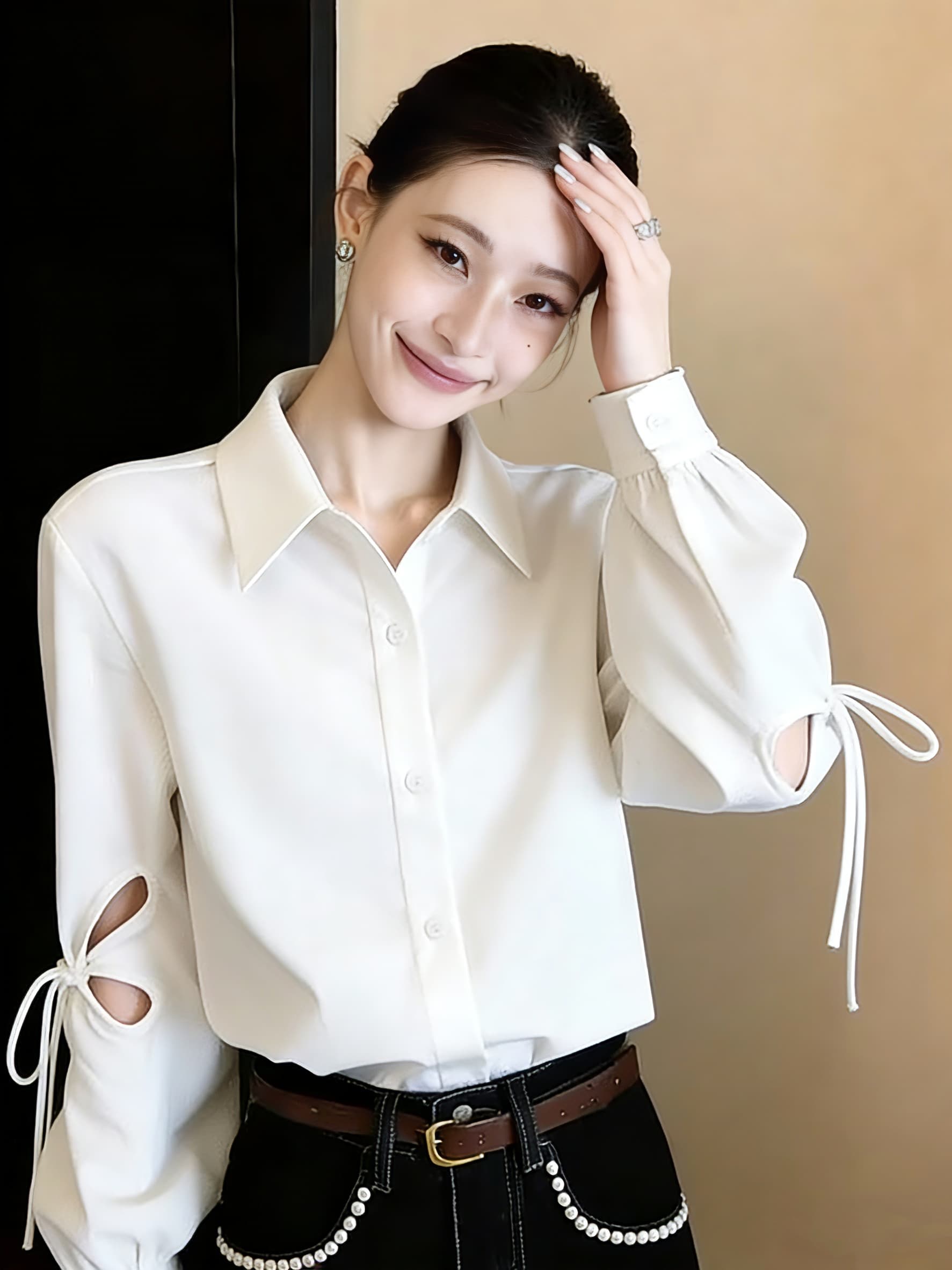 있음 선적 스트랩 홀로우 아웃 긴팔 셔츠 2026 새로운 디자인 센스 Chic 작은 대중 맨위 셔츠 상세 이미지 4