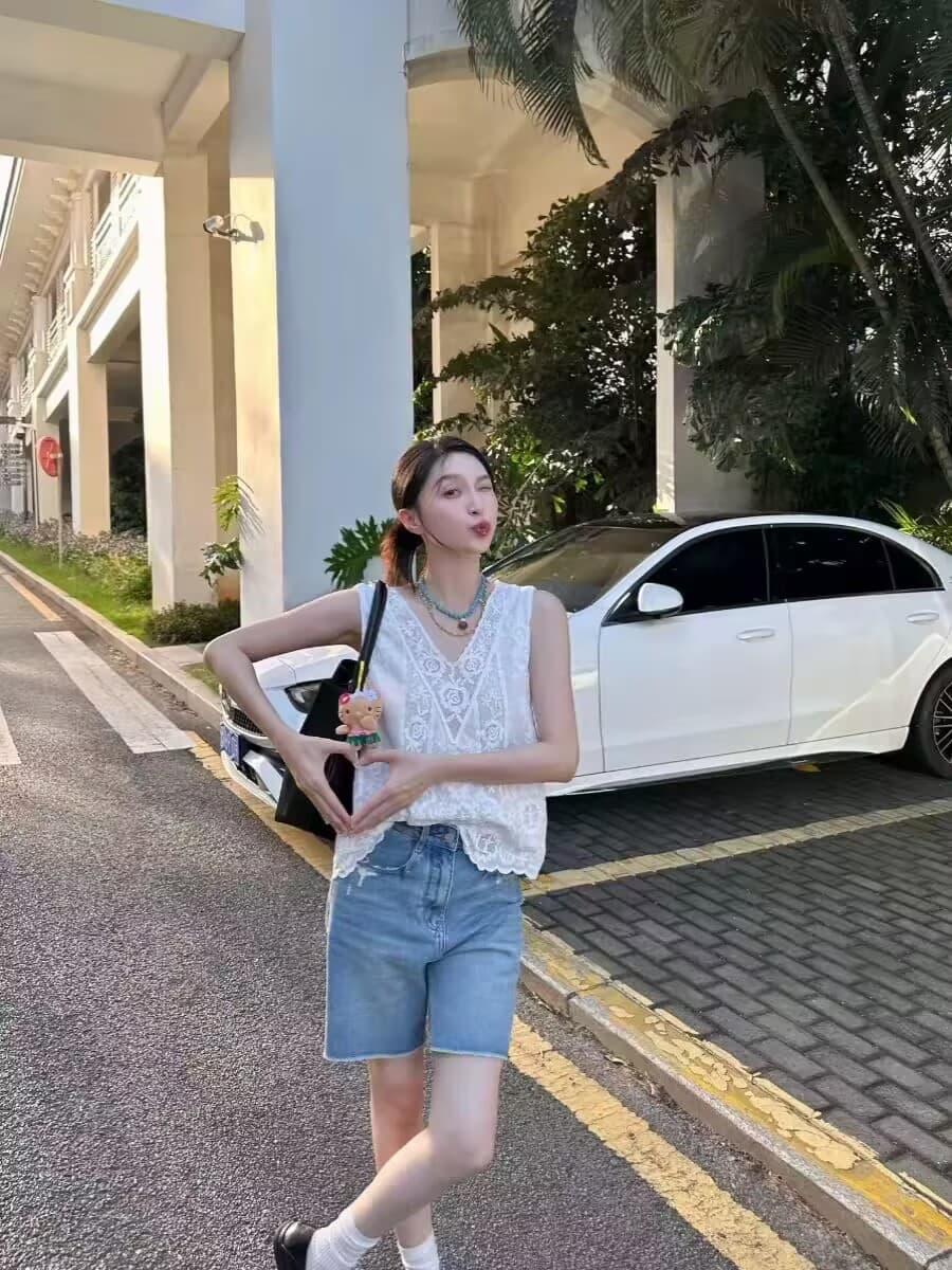 작은 대중 레트로 레이스 자카드 패치워크 캐주얼 문예 V넥 민소매 조끼 맨위 여성 여름 상세 이미지 2
