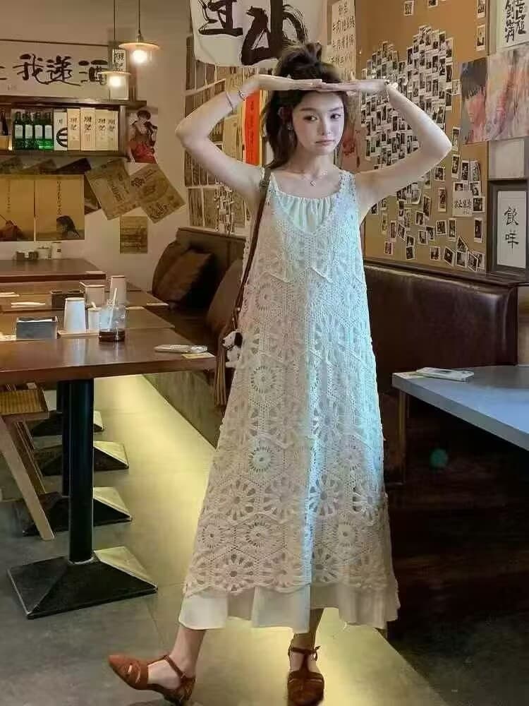 2026 여름 민족 스타일 보헤미안 슬립 롱 코트 여성 드레스 휴가 바람 외부 가져 가라. 홀로우 아웃 자수 블라우스 상세 이미지 8