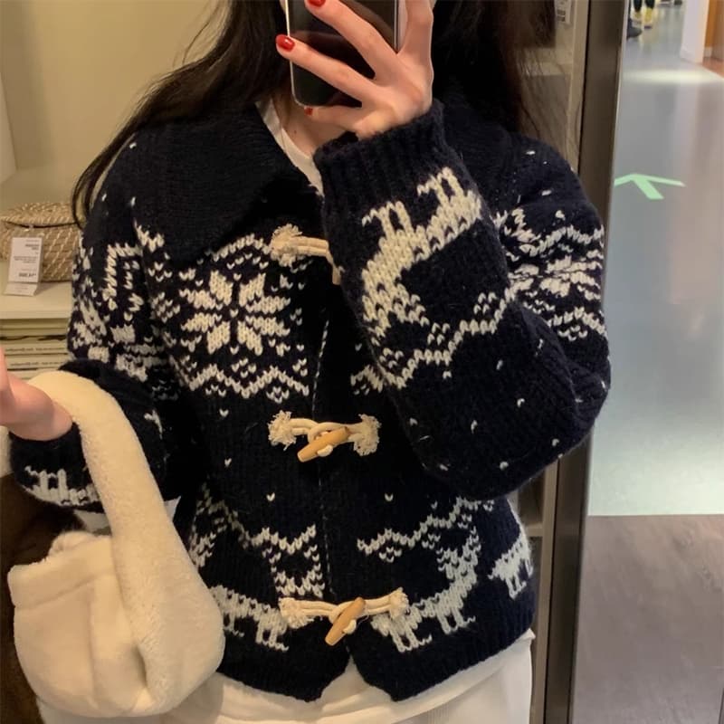 한국 chic 가을 겨울 레트로 학원 스타일 소뿔 버클 배색 자카드 디자인 두꺼운 긴팔 보온 스웨터 코트 상세 이미지 3