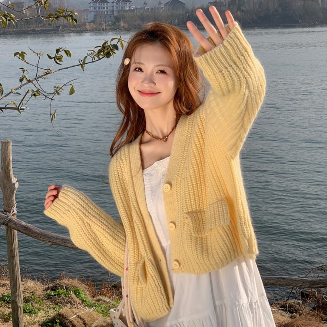 한 부서 가을 겨울 소녀 두꺼운 2026 쇼트 스타일 싱글 줄 버튼 니트 오픈 가디건 루즈핏 느긋한 바람 스웨터 코트 단색 상세 이미지 5