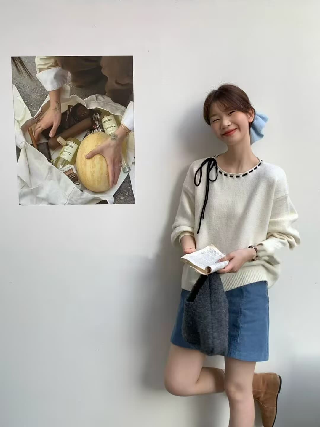 한 부서 2026 가을 새로운 다용도 네클라인 레이스업 나비 매듭 양 낙타 털 니트 스웨터 이미지 2