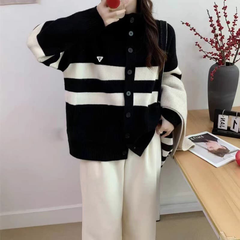 가을 겨울 새로운 여성 한국 스타일 루즈핏 패션 스트라이프 터틀넥 양모 오픈 가디건 싱글 줄 버튼 다용도 두꺼운 스웨터 코트 상세 이미지 3