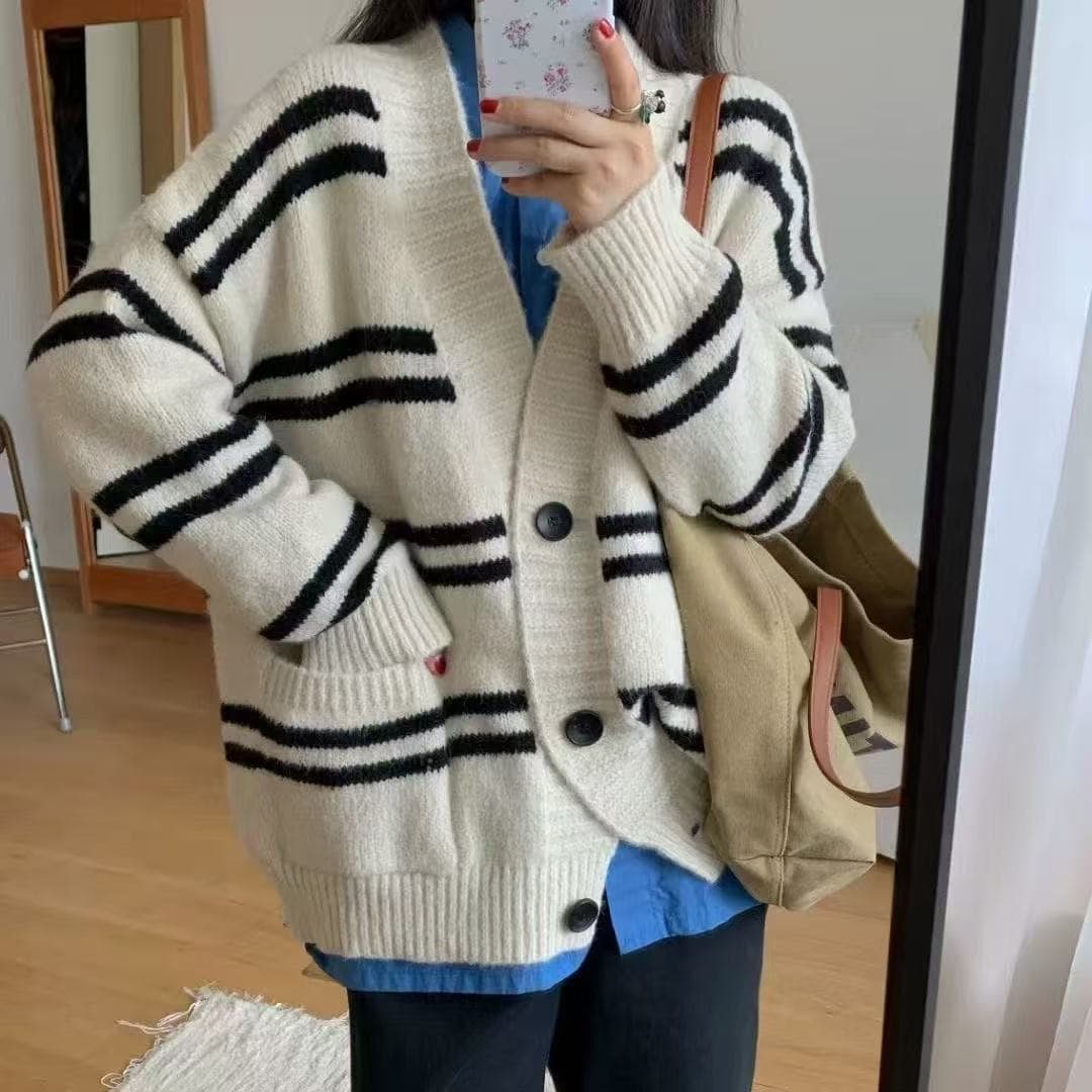 느긋한 바람 V넥 스트라이프 디자인 센스 스웨터 여성 코트 루즈핏 품격 다용도 니트 오픈 가디건 이미지 2