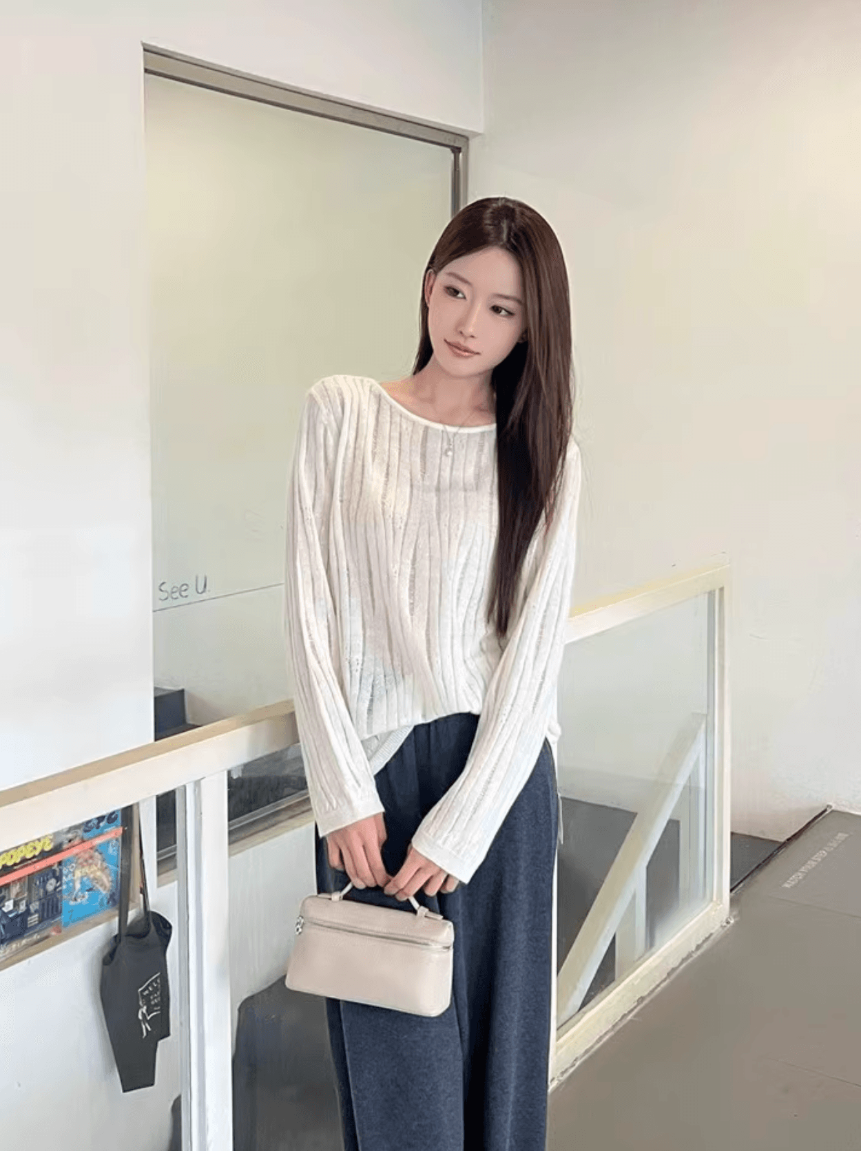 프랑스식 품격 베이지 색 홀로우 아웃 3 차원 질감 니트 스웨터 여성 봄 가을 새로운 느슨함 센스 라운드 넥 다용도 맨위 상세 이미지 8