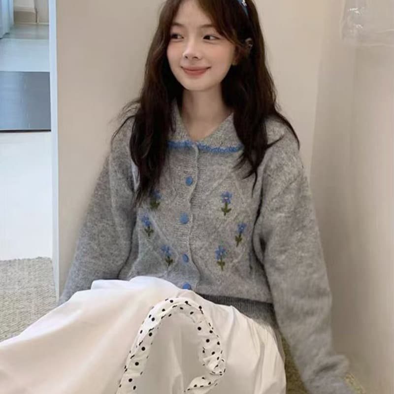 한 부서 부드러운 바람 폴로 칼라 배색 링 그리드 작은 꽃 자수 니트 맨위 가을 겨울 분위기 센스 착용 가져 가라. 스웨터 이미지 5