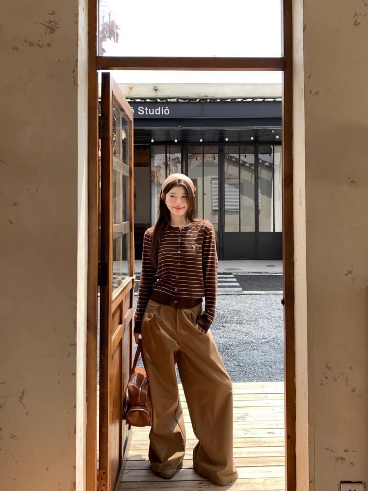 한 부서 디자인 센스 부드러운 찹쌀 스트라이프 강아지 자수 긴팔 니트 오픈 가디건 여성 가을 새로운 루즈핏 맨위 ins 상세 이미지 39