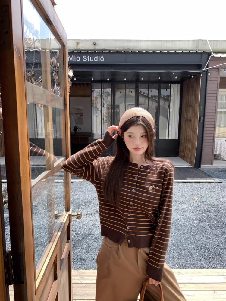 한 부서 디자인 센스 부드러운 찹쌀 스트라이프 강아지 자수 긴팔 니트 오픈 가디건 여성 가을 새로운 루즈핏 맨위 ins 상세 이미지 43