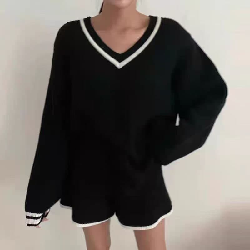 느긋한 바람 조기 봄 가을 레트로 품격 V넥 루즈핏 배색 긴팔 니트 스웨터 하이웨이스트 캐주얼 반바지 세트 이미지 3