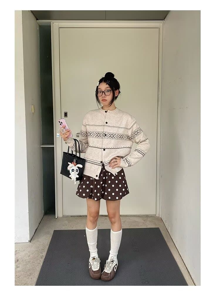 가을 겨울 새로운 오픈 가디건 스웨터 아메리칸 레트로 캐주얼 느긋한 바람 V넥 남녀 니트 스웨터 커플 단색 재킷 상세 이미지 3