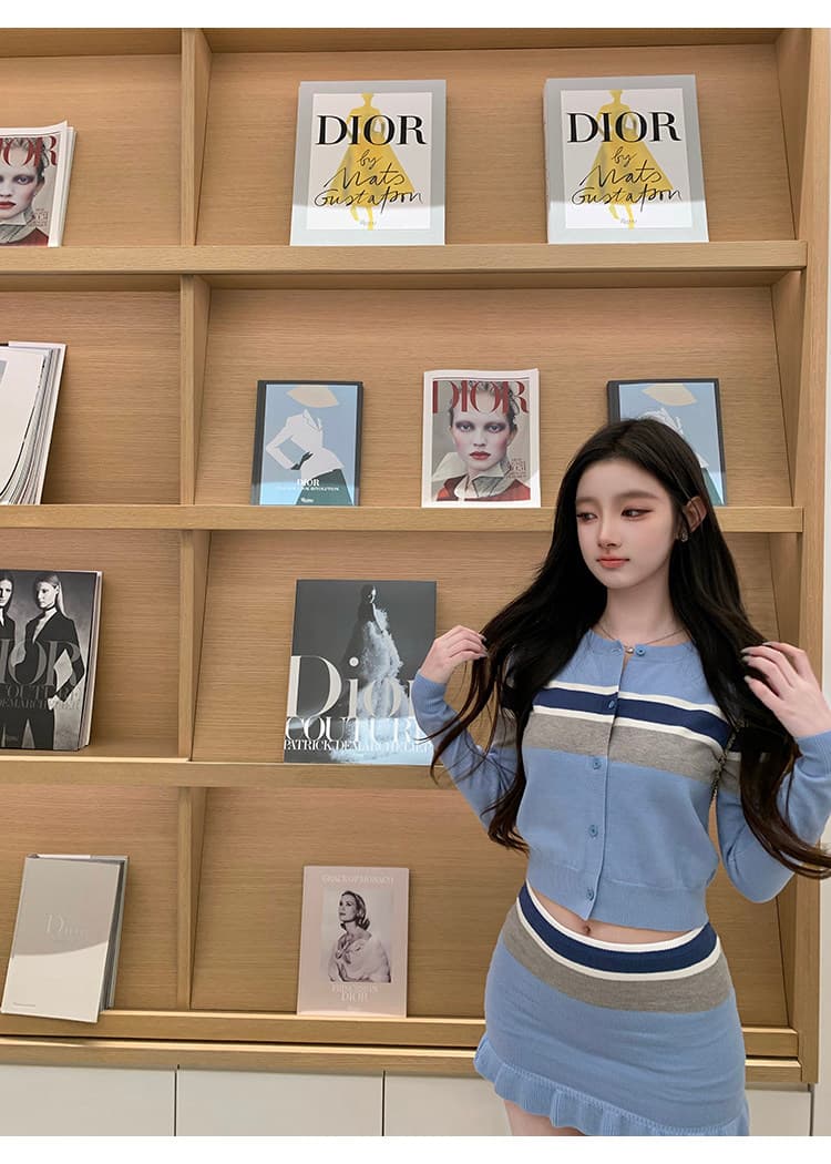 우아함 슬림해 보이는 배색 니트 스웨터 미니 스커트 세트 여성 가을 새로운 상세 이미지 14