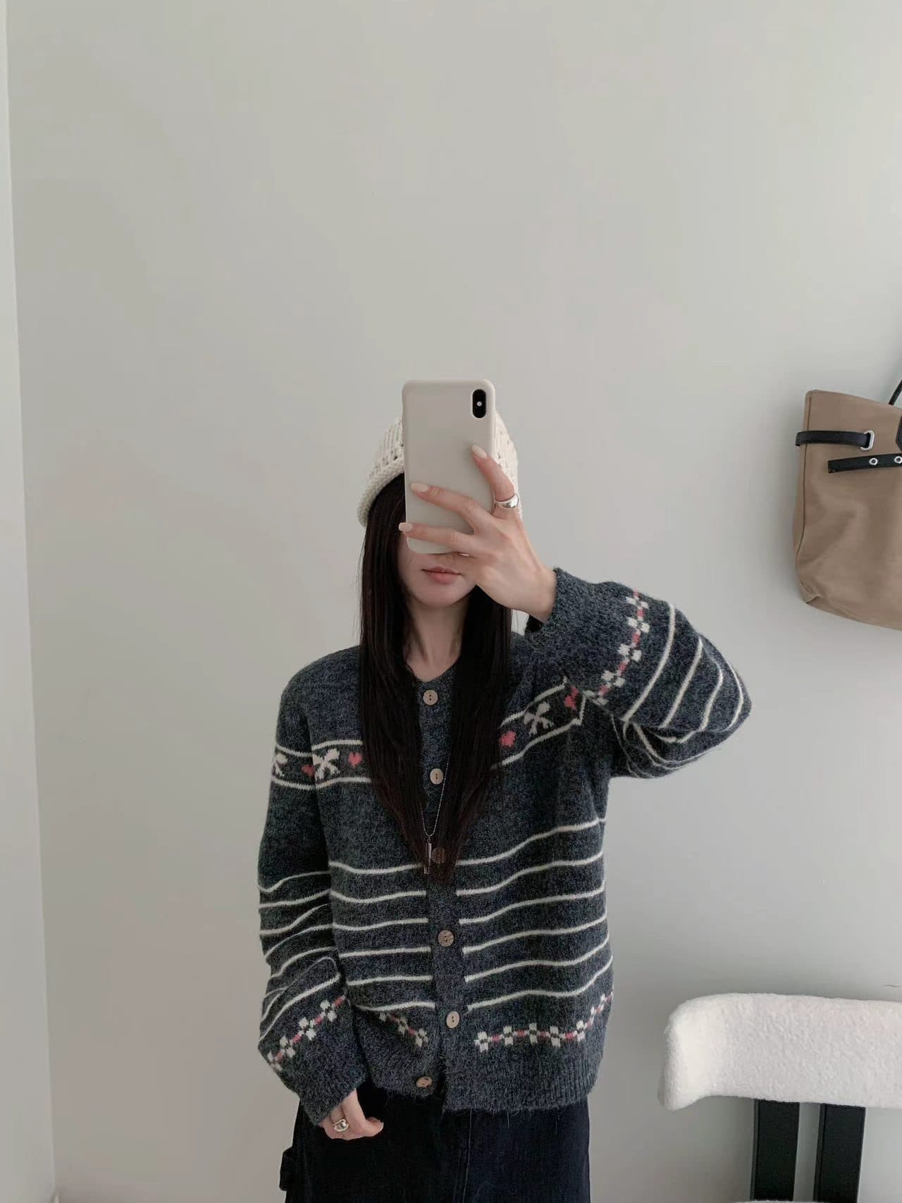 공정한 섬 나비 매듭 자카드 오픈 가디건 여성 라운드 넥 나무 버클 부드러운 찹쌀 스트라이프 루즈핏 부드러운 니트 재킷