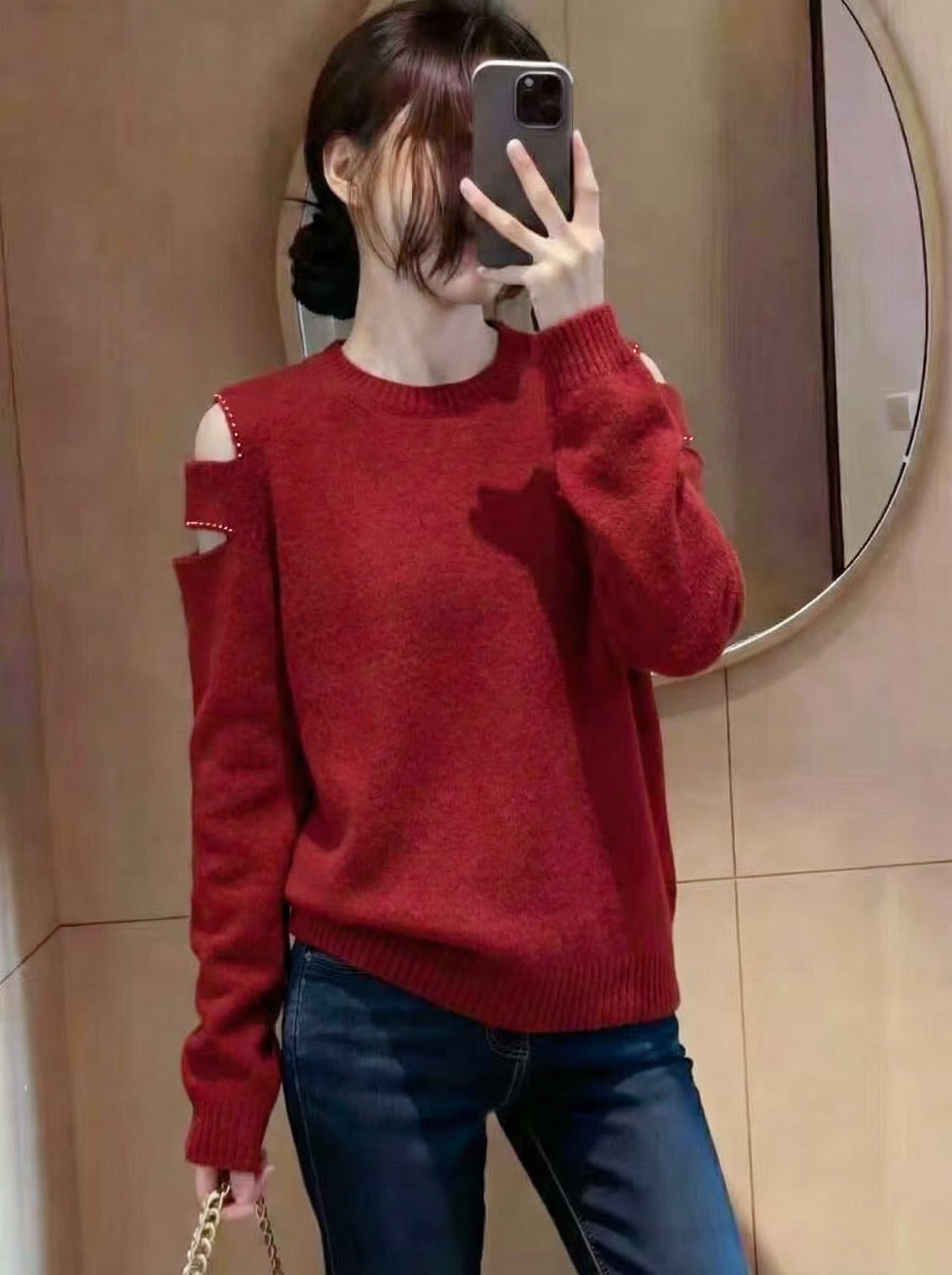 단색 라운드 넥 긴팔 풀오버 양모 스웨터 가을 겨울철 찢어진 부분 디자인 센스 루즈핏 캐주얼 연령 감소 양모 니트 스웨터 상세 이미지 2