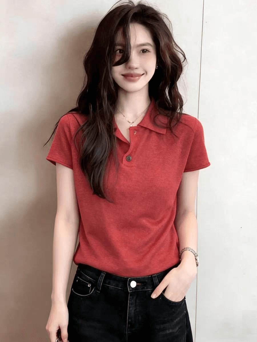 레트로 항구 바람 빨간색 POLO 칼라 긍정적 인 어깨 반팔 티셔츠 여성 2026 여름 새로운 얼음 실크 니트 스웨터 맨위 트렌디 이미지 2