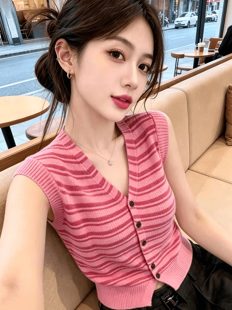 한 부서 미니멀리즘 V넥 단추 작은 날다 소매 짠 셔츠 여성 2026 여름 새로운 슬림해 보이는 고유 한 그레이트 봐. 의류 이미지 4
