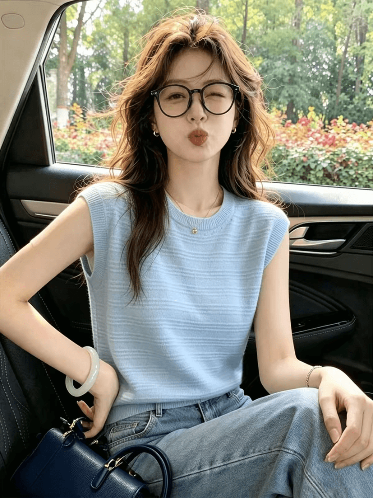 도파민 파란색 민소매 티셔츠 수 있습니다. 외출용 여름 품격 여성 루즈핏 슬림해 보이는 다용도 니트 조끼 맨위 상세 이미지 1