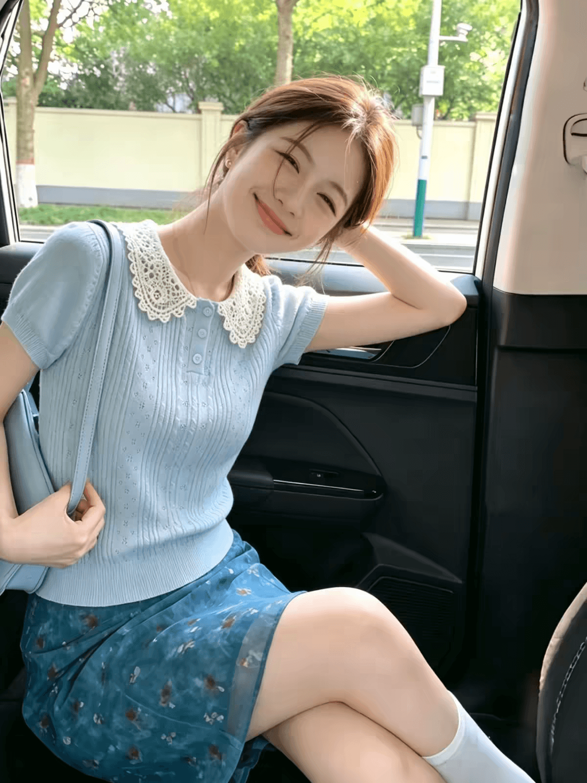 프랑스식 레이스 폴로 칼라 니트 스웨터 반팔 여성 여름 2026 새로운 달콤한 스타일 연령 감소 슬림해 보이는 맨위 상세 이미지 1